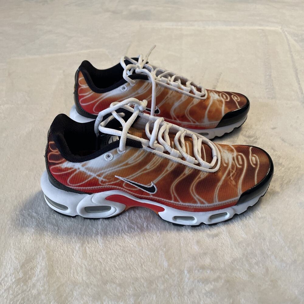 Nike Air Max Plus OG TN Tuned Light Photography orange/white/black size 6 men’s
